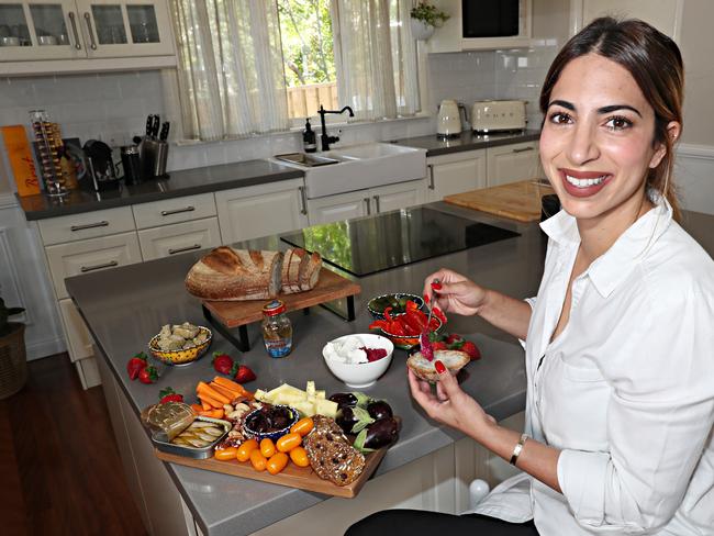 Lisa Peterson enjoys the Mediterranean diet. Picture: Annette Dew