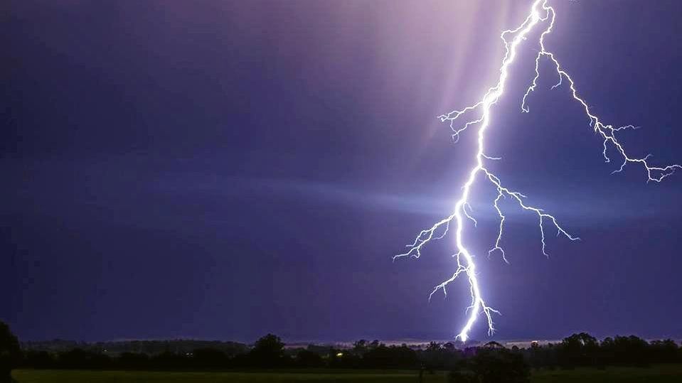 New extreme weather app: Help scientists map severe storms | Daily Telegraph