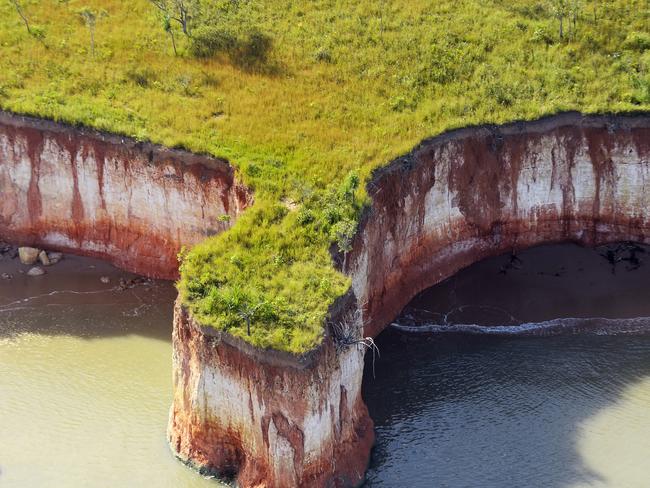 @michaelfranchi - Somewhere along the north-west coastline features in iNsTagrammers at the Northern Territory Library