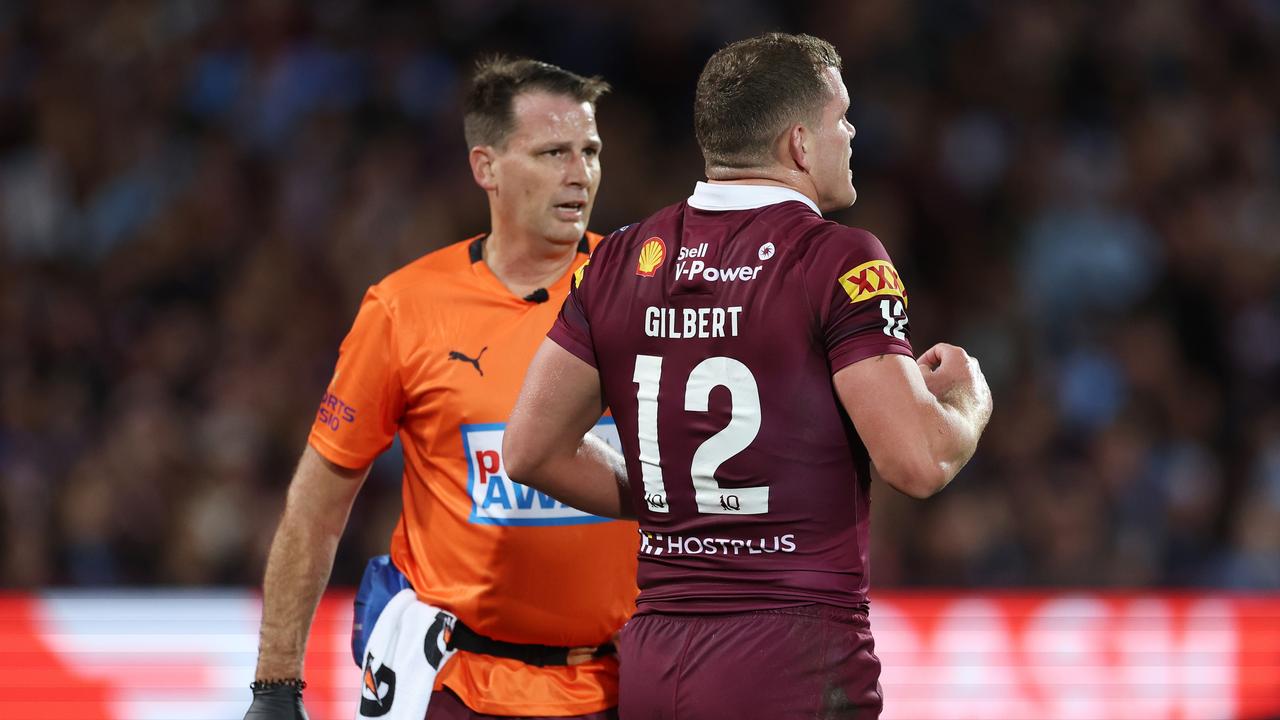 Lindsay Collins was rushed onto the field, despite the injured Tom Gilbert failing to come off. Picture: Getty Images.