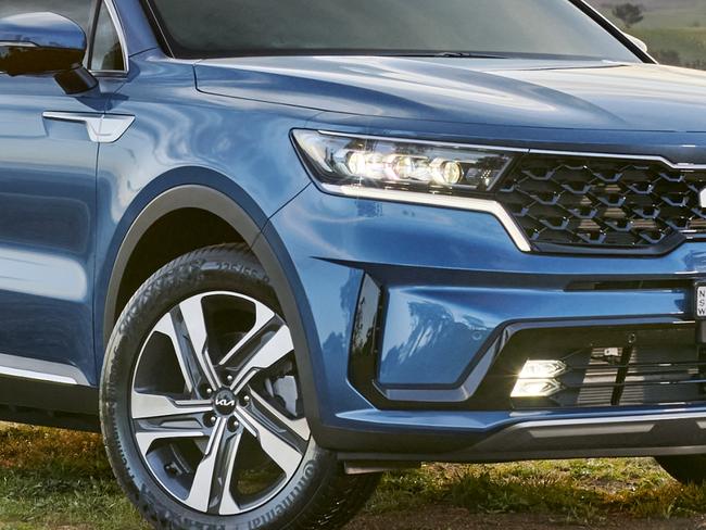 Kia’s big new SUV lands in Australia