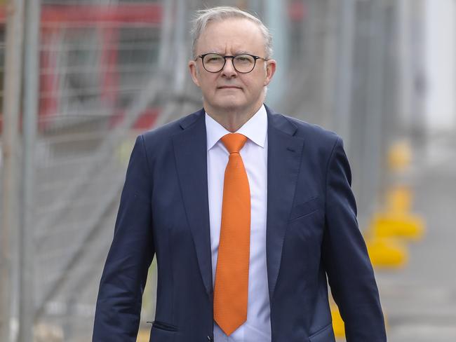 Prime Minister Anthony Albanese arrives for a tour of the South Australian Health and Medical Research Institute in Adelaide, Thursday, September 21, 2023. (AAP Image/Roy Vandervegt) NO ARCHIVING