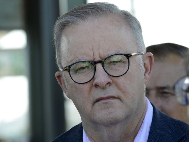 PERTH, AUSTRALIA - NewsWire Photos - 8 DECEMBER 2024:  Prime Minister Anthony Albanese joins Premier Roger Cook & Rita Saffioti on the newly opened Ellenbrook train line via Metronet.Picture: NewsWire / Sharon Smith