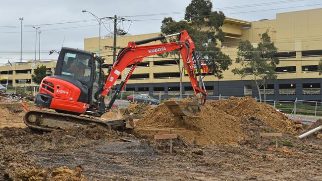 Work continues on the site where McDonald’s used to be on the corner of High Street Rd and Springvale Rd in Glen Waverley.