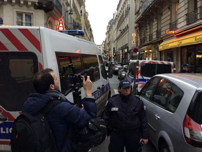 Paris Tracing Station Explosion: Huge Blast Shuts Down Metro Station ...