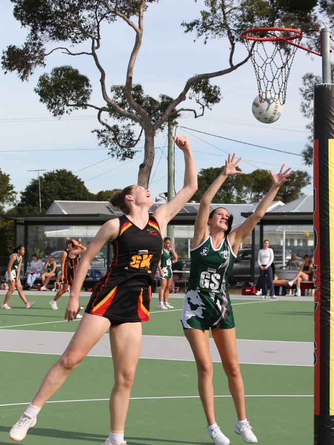 St Joseph's Brooke Allan and Bell Park's Makaela Connelly. St Joseph's v Bell Park GFNL Netball. Picture: Alan Barber