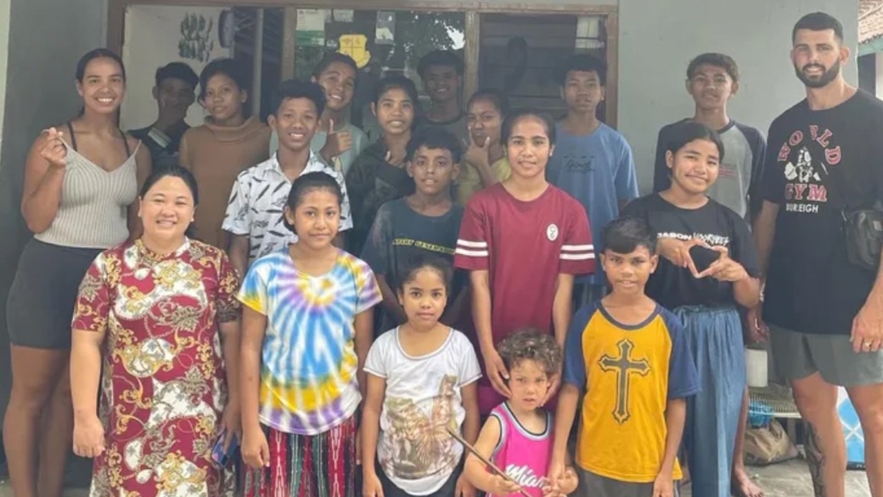 Camryn (far right) has been raising funds for the West Bali Orphanage. Picture: Gofundme.