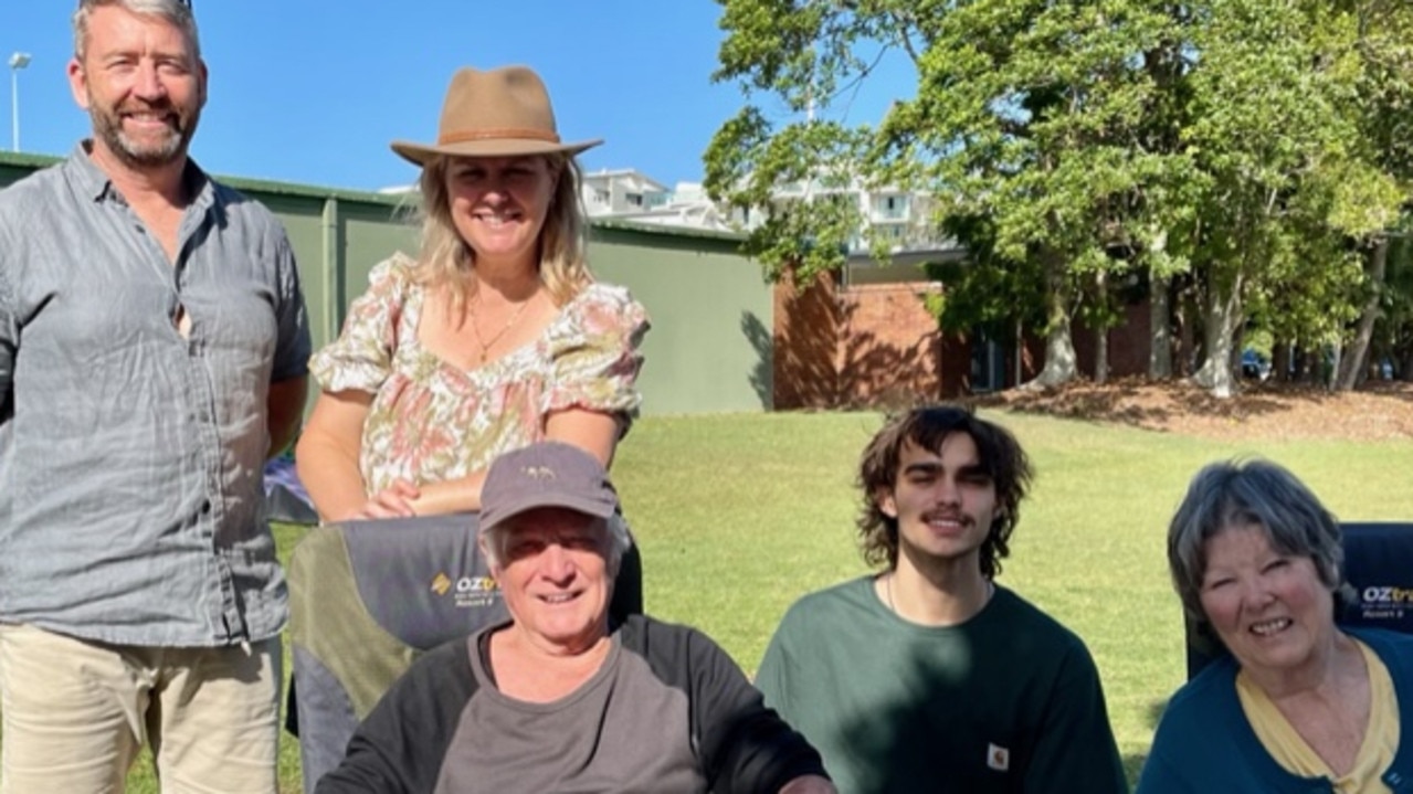 Trev Timbury, Nik Masri, Rob Hurdwell, Luca Masri and Di Hurdwell spend Father's Day 2023 at Cotton Tree.