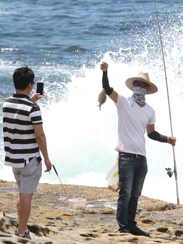 Rock fishermen could be forced to wear life jackets in a bid to reduce NSW  death toll