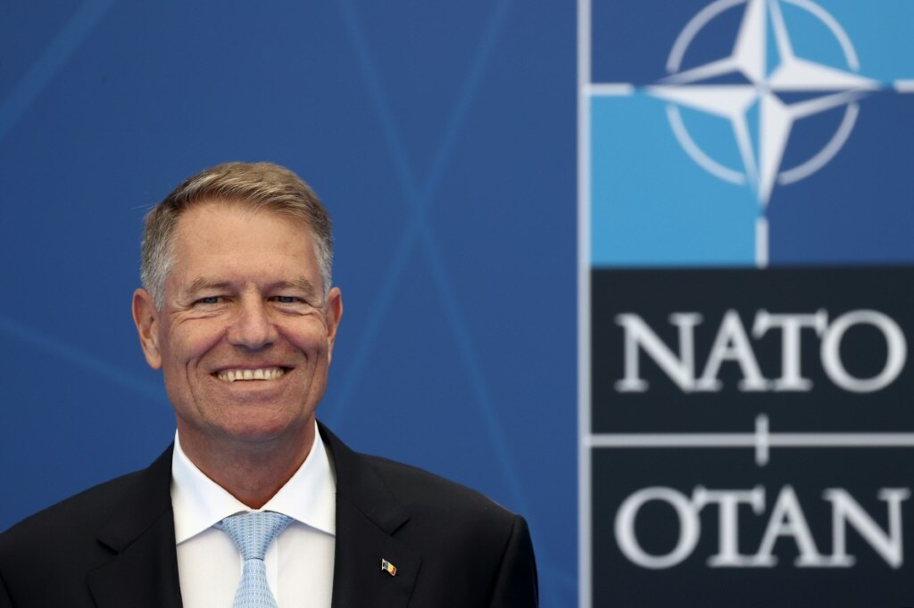 Romania President Iohannis announces NATO chief bid | The Mercury