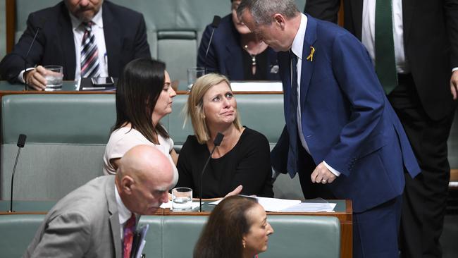 Labor backbench MP Susan Lamb is comforted by Federal Opposition Leader Bill Shorten. Picture: AAP.