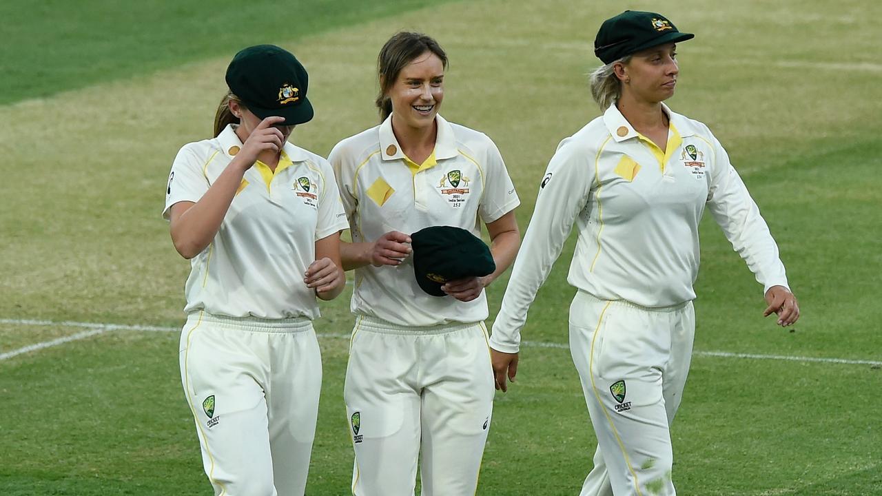 Ellyse Perry becomes the first Australian to notch up 5000 runs and 300 wickets in all formats. Picture: Getty Images