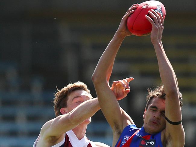 Jamarra Ugle-Hagan displays his sure hands. Picture: Graham Denholm/AFL Photos/Getty Images