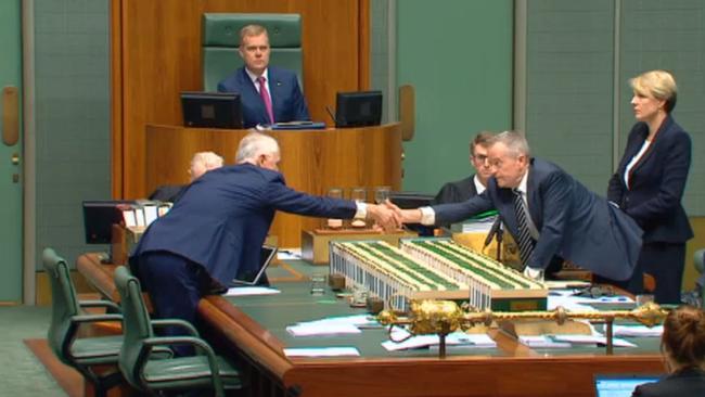 Prime Minister Malcolm Turnbull and Opposition Leader Bill Shorten reach a consensus yesterday about Fraser Anning’s inflammatory speech. Photo: Nine News