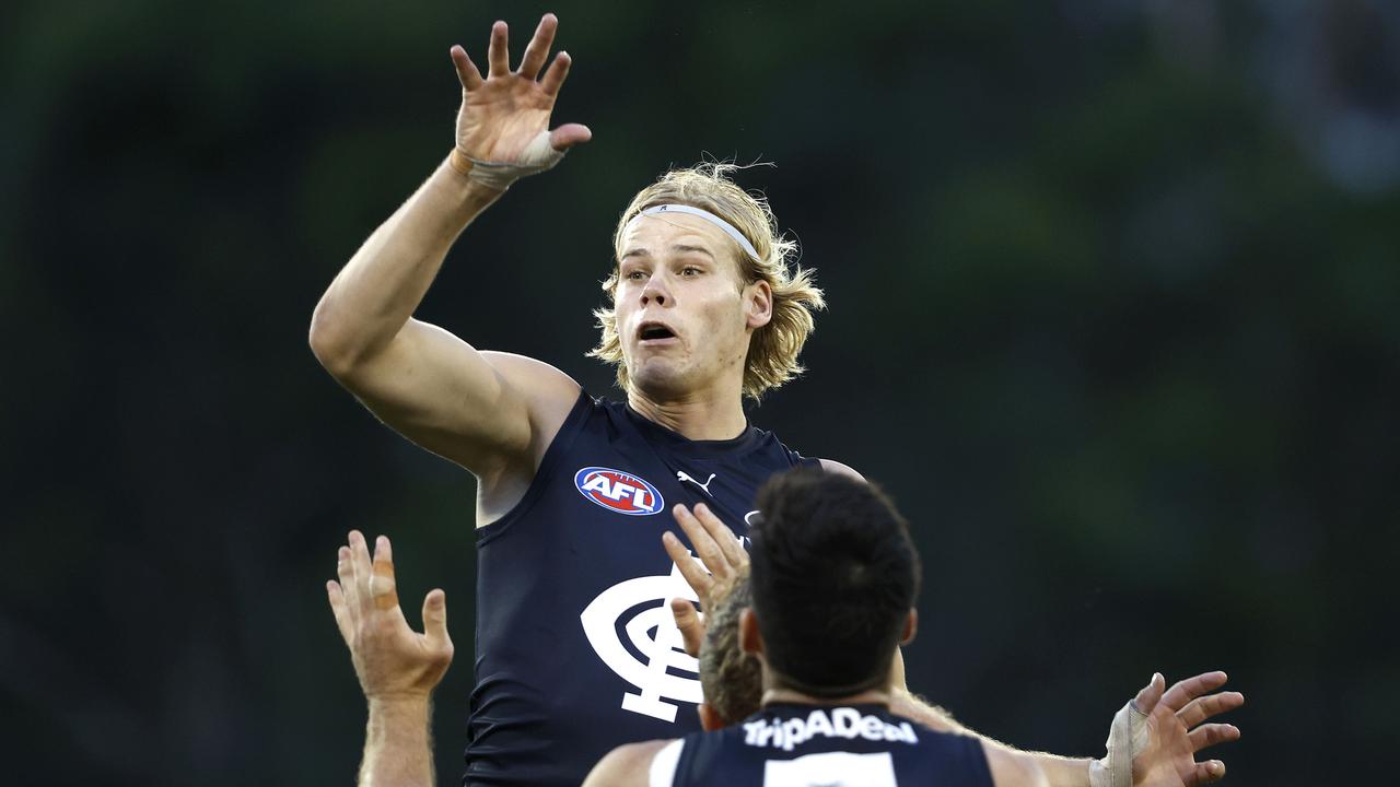 De Koning is the sole recognised ruckman named by thee Blues. Photo by Phil Hillyard