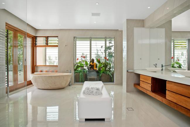 LITTLE COVE DREAMING: A jaw-dropping property in a sought-after, exclusive Noosa suburb has become available for a cool $7 million.