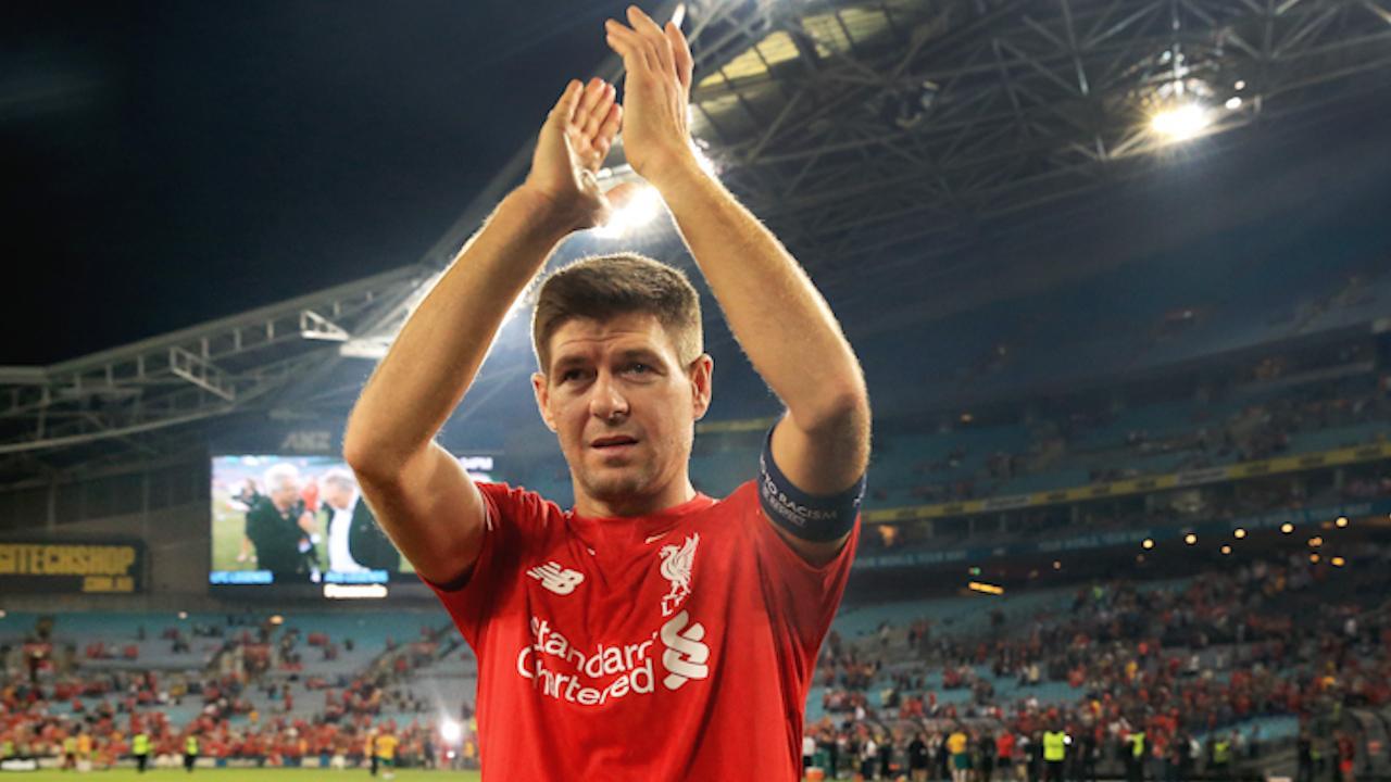 Why Melbourne Victory should target a Liverpool legend  