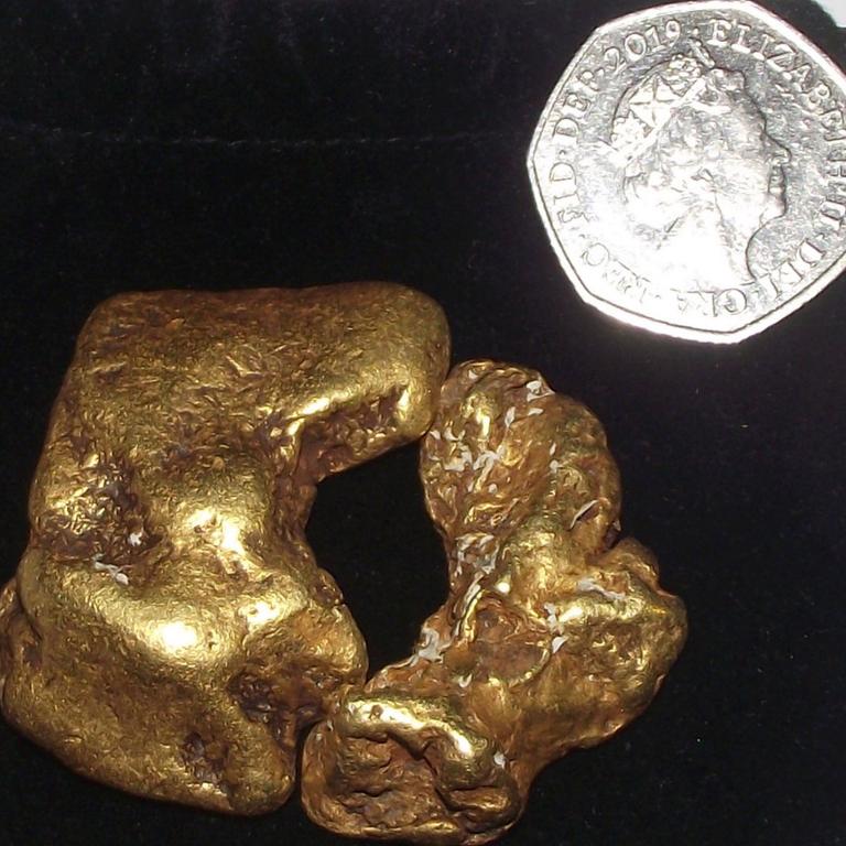 Treasure Hunter Finds Golden Nugget Worth $150,000 In Scotland River ...