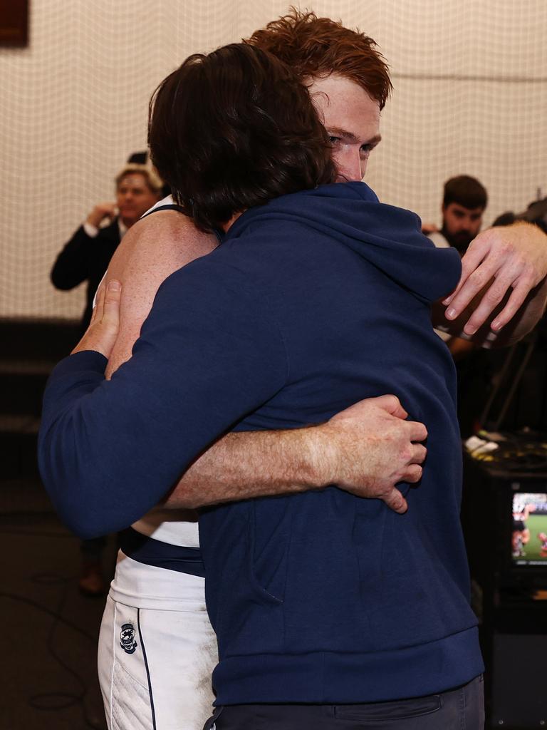 Chris Scott and Gary Rohan in the rooms after the win. Picture: Michael Klein