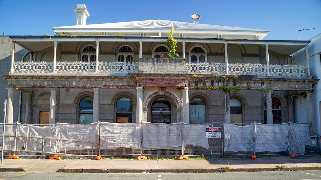 The old Commonwealth Bank along Victoria St in Mackay is under offer. Picture: Heidi Petith