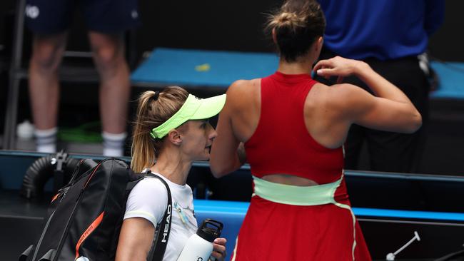 MELBOURNE, JANUARY 19, 2024: 2024 Australian Open Tennis. Lesia Tsurenko leaves the court after losing in straight sets to Aryna Sabalenka in their third round match on Rod Laver Arena. Picture: Mark Stewart
