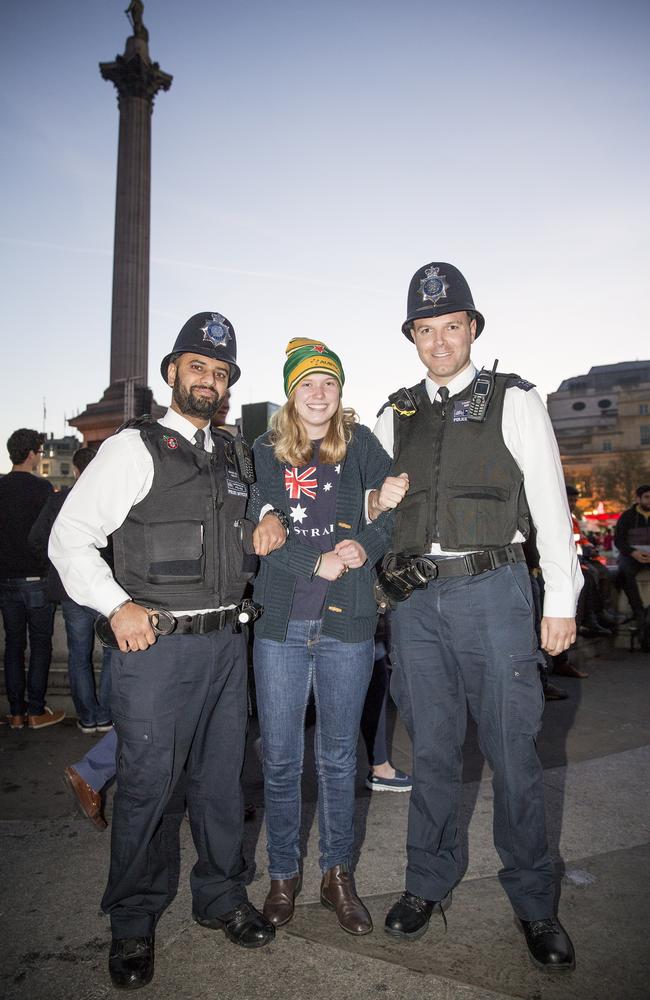 Metropolitan Police PC Aulakh and PC Emerton with Monica Canning of Canberra. Picture: Ella Pellegrini