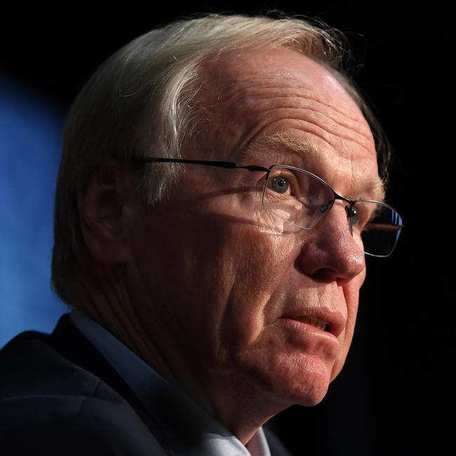 Peter Beattie says politicians need to unite to secure Queensland’s future water supply.