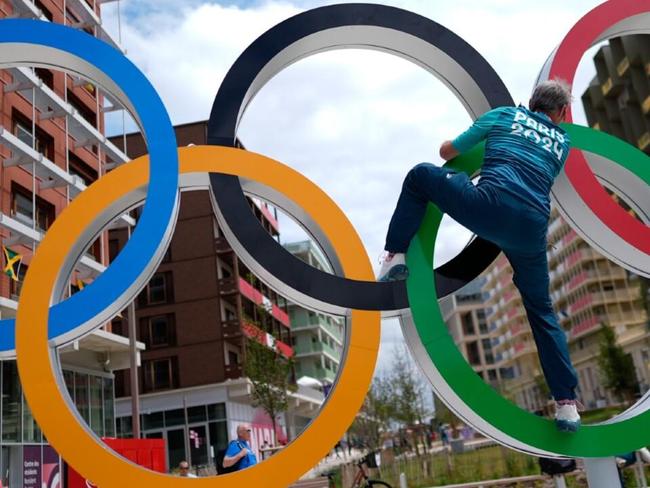 Calls for the IOC to ‘take the politics out of the Olympics’ amid vegan controversy
