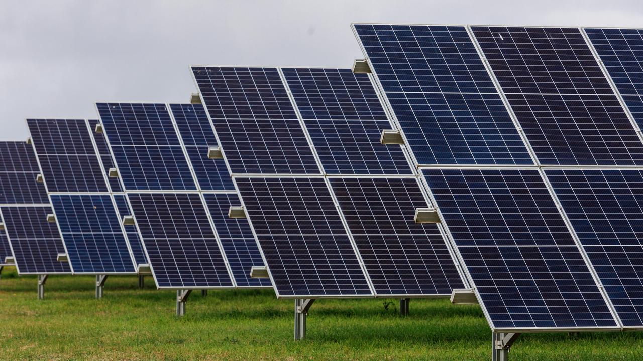 Wind and solar struggle