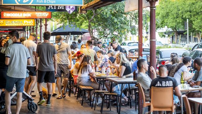 Melbourne residents might be out for a meal for free as the Melbourne City Council considers giving vouchers out to bring people back to the city. Picture: Jake Nowakowski