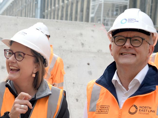 MELBOURNE, AUSTRALIA - NewsWire Photos May 09, 2024: Prime Minister Anthony Albanese, Victorian Premier Jacinta Allan and Transport Infrastructure Minister Danny Pearson visit the North East Link construction site at Watsonia. Picture: NCA NewsWire / Andrew Henshaw