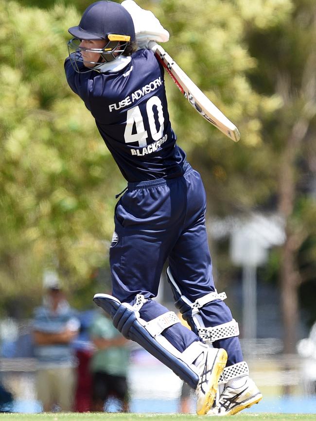 Liam Blackford in action for Geelong.