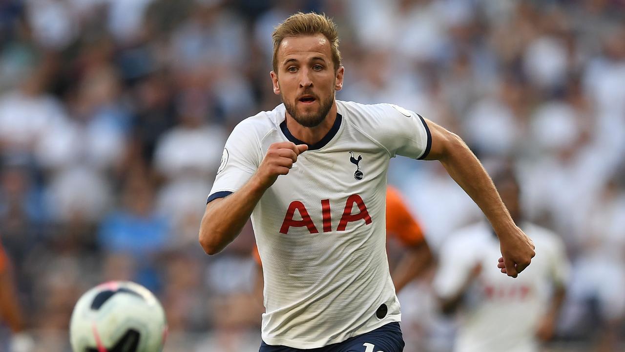 Can Harry Kane lead Spurs to victory in the North London derby? (Photo by Daniel LEAL-OLIVAS / AFP)