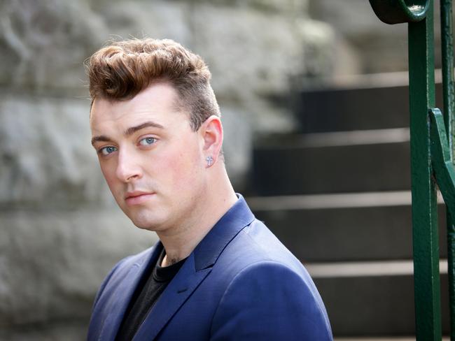 Sam Smith: “I felt isolated. I was called ‘faggot’ many times.”