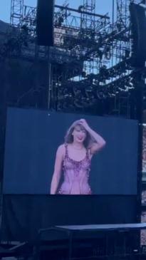 Taylor blown away by another 96k+ Melbourne crowd