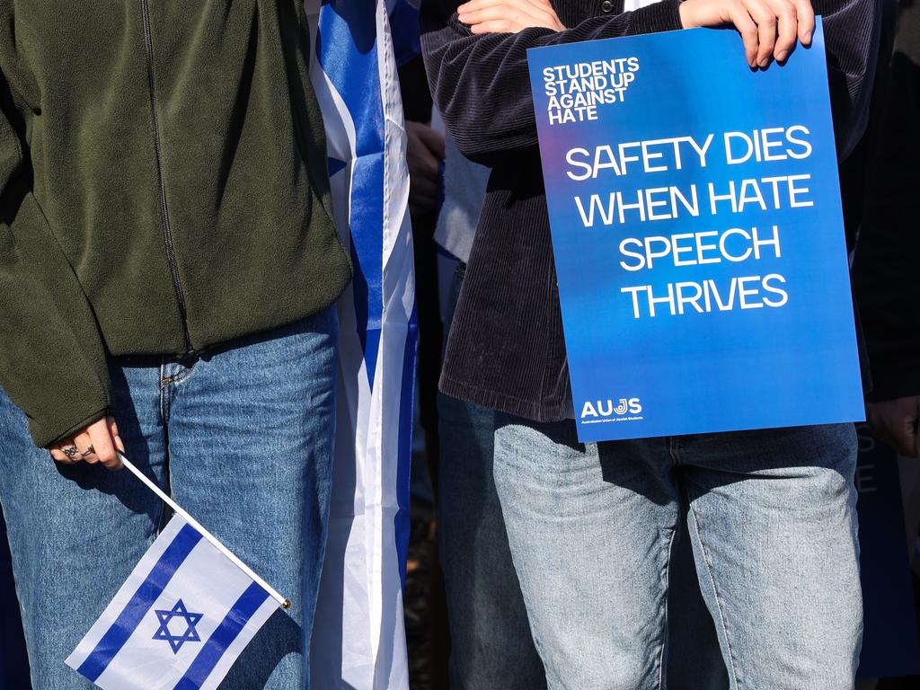 Jewish supporters sang songs and held Australasian Union of Jewish Students signs. Picture: NCA NewsWire / Ian Currie