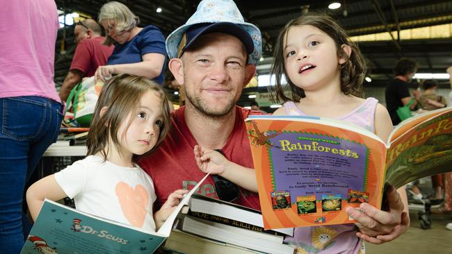 John Lee with daughters Rebecca (left) and Isabelle Lee at The Chronicle Lifeline Bookfest at Toowoomba Showgrounds, Saturday, March 1, 2025. Picture: Kevin Farmer