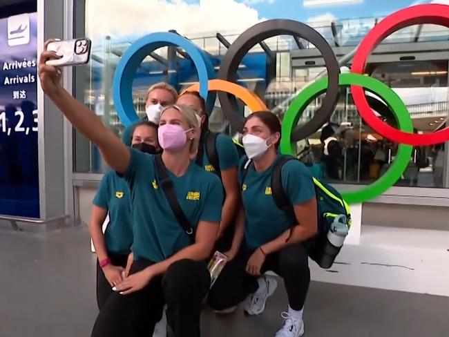 Aussie swimmers feel the Olympic spirit. Photo: Facebook, 9News.