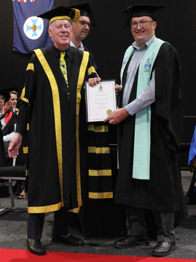 Sean Raffaut graduated with a Bachelor of Education (Primary) with Distinction at the CQUniversity graduation ceremony in Bundaberg on December 14, 2023.