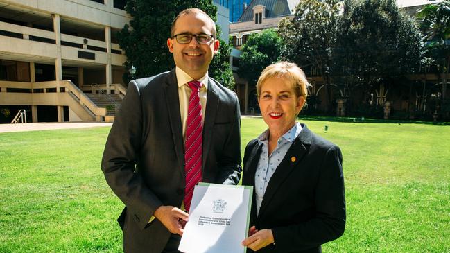 Shadow treasurer David Janetzki and Opposition health spokeswoman Ros Bates