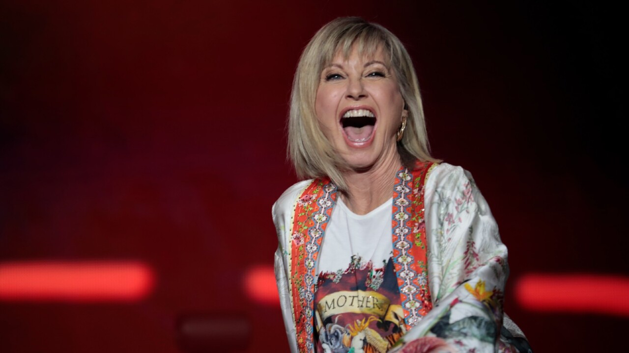 Tributes flow in for Olivia Newton-John