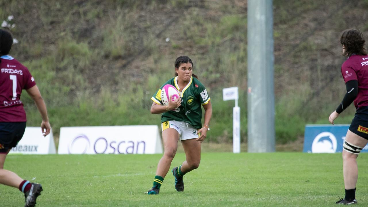 Dominika Baleinagasau playing for Wests Bulldogs