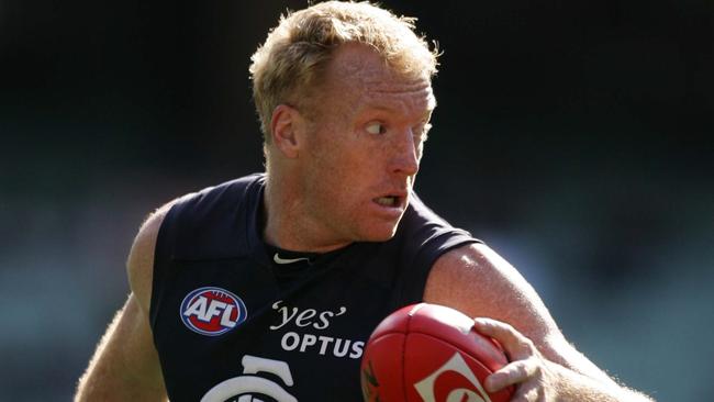 Lance Whitnall played 216 games for Carlton and captained the club in 2007.