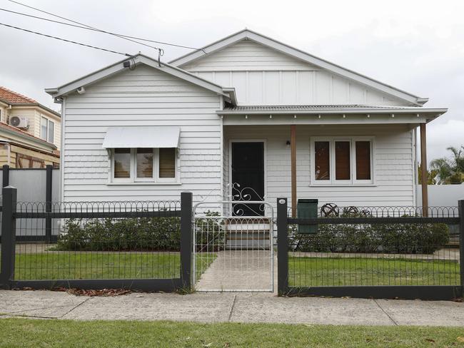 MELBOURNE, AUSTRALIA - NewsWire Photos APRIL 09, 2021:  Generic housing stock in suburbs of Melbourne, Victoria. Picture: NCA NewsWire / Daniel Pockett