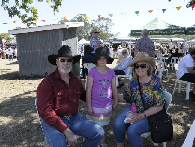 (From left) Wayne Meecham, Eden Lindsay, and Michelle Meecham enjoying their Sunday at the Murphys Creek Chilli Festival. Picture: Isabella Pesch