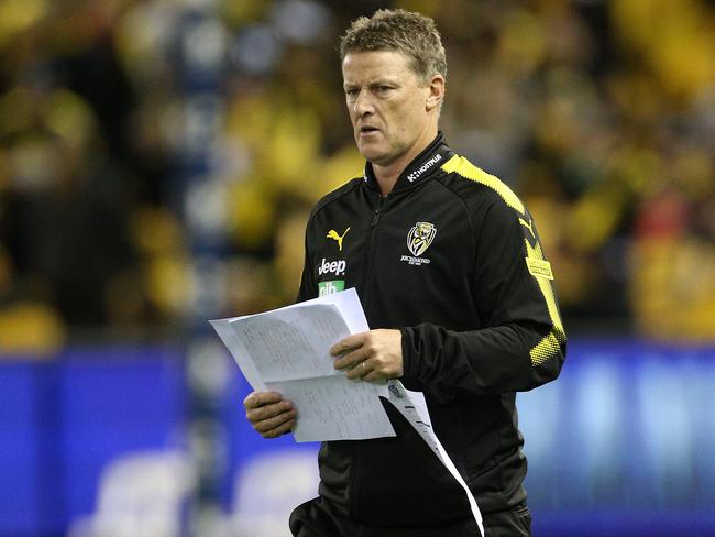 Damien Hardwick knows pressure all too well