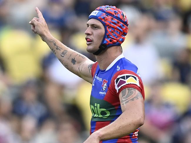 TOWNSVILLE, AUSTRALIA - MARCH 16: Kalyn Ponga of the Knights gestures during the round two NRL match between North Queensland Cowboys and Newcastle Knights at Qld Country Bank Stadium, on March 16, 2024, in Townsville, Australia. (Photo by Ian Hitchcock/Getty Images)