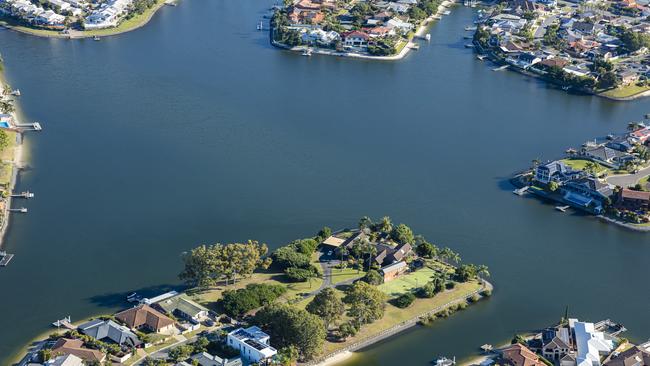 The 1.1ha trophy estate was purchased by a Chinese buyer on the Gold Coast.