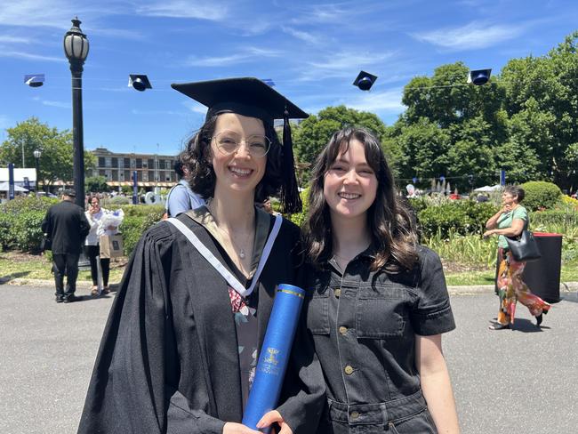 Anna and Laura Jobson