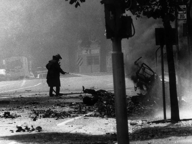 Image from HWT book 'MOMENTS IN TIME'. News. Russell Street, March 1986. Russell St. Bombing. Bomb. Neg: 860327/61 Picture: Photo File